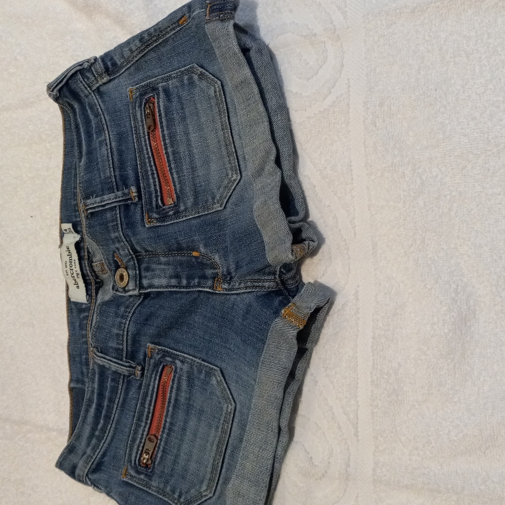 Abercrombie Shorts w/working zippers